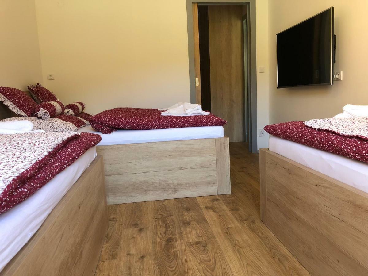 Apartman Jestrab C.15 잔스케라즈네 외부 사진